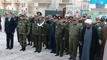 تجدید میثاق فرماندهان ارتش با امام راحل