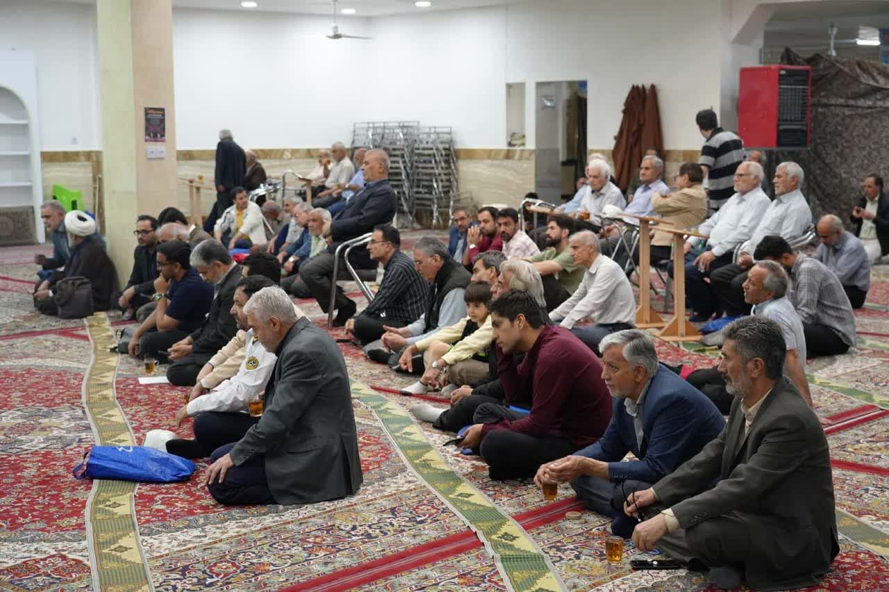 برگزاری نخستین «میز مشاوره قضایی و امنیتی» در مساجد مشهد