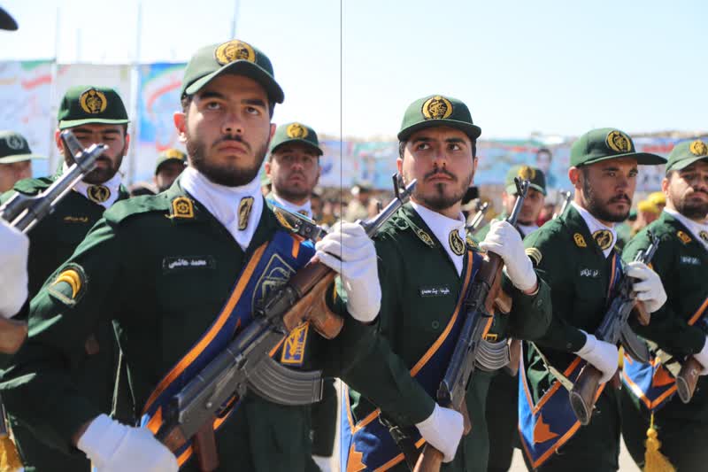 ارتش جمهوری اسلامی اجازه کوچکترین نگاه و تعدی دشمن را به کشور نخواهد داد