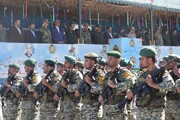 نمایش اقتدار ارتش و نیروهای مسلح در رژه ۲۹ فروردین کرمانشاه