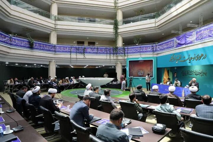 معرفی فعالیت‌های تشکل‌های شاخص در نشست ملی هیأت‌ها و تشکل‌های کشور