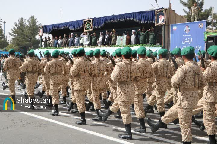 بیانیه مسؤلان و نهادها به مناسبت روز ارتش