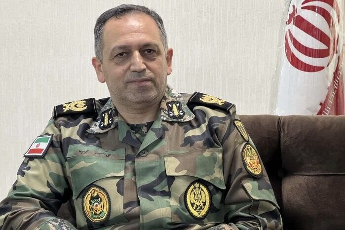 ارتش جمهوری اسلامی ایران مقتدرانه از ملت دفاع می‌کند