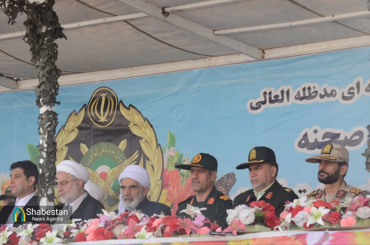 مراسم روز ارتش در سنندج؛ نمایش اقتدار و آمادگی حافظان وطن