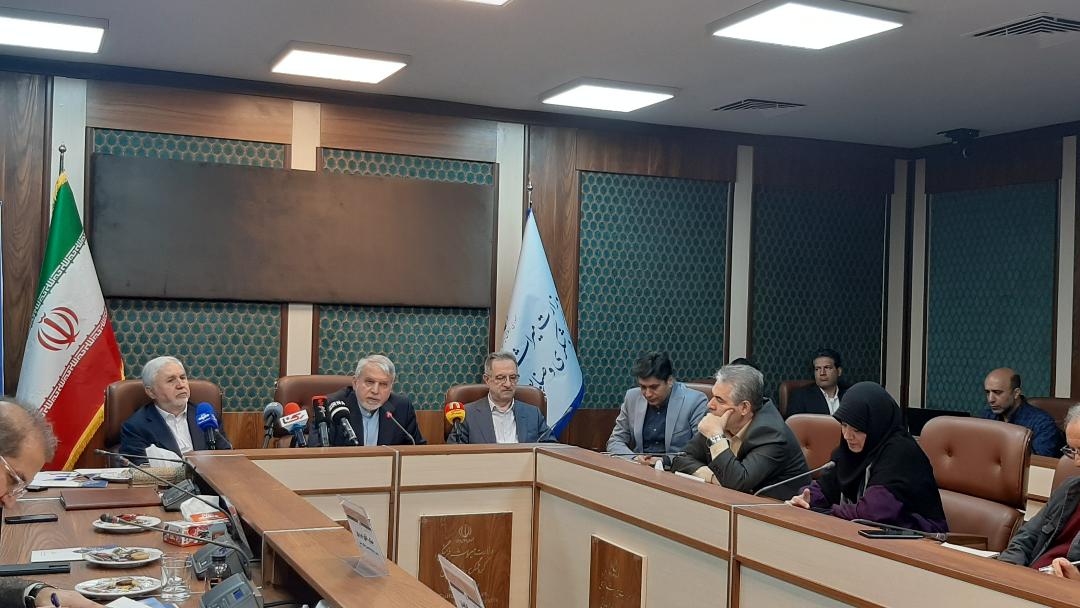 پهپادها مأمور حفاظت از آثار تاریخی میشوند/ با ۲ هزار نفر نمیشود ۲۳ هزار بنا را حفاظت کرد!