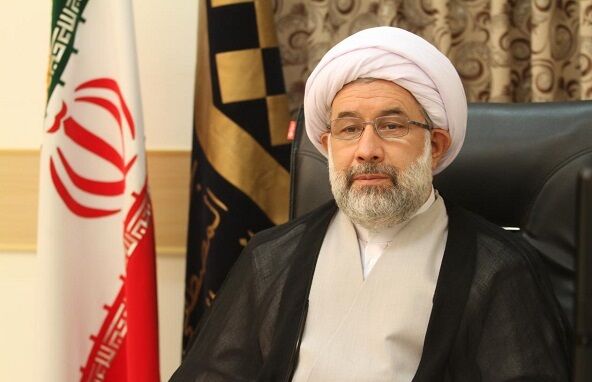 حوزه‌های علمیه در مقابله با استعمار فرانو، باید متحول شوند