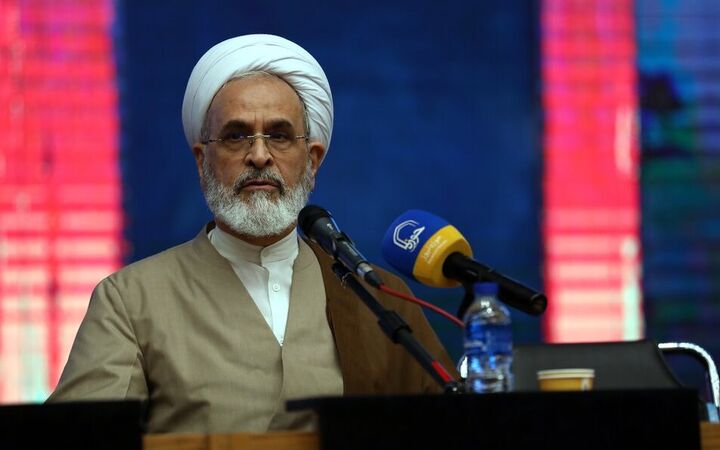 طراحی ۱۰۰ طرح تحولی در حوزه‌های علمیه