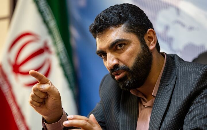 ملت ایران در دفاع از منافع ملی متحد هستند