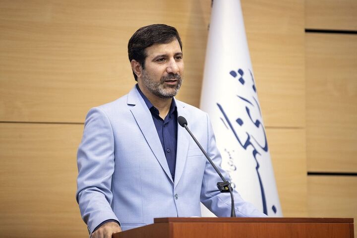 بازبینی مصوبات نهادها و مؤسسات مالی برعهده مجلس است