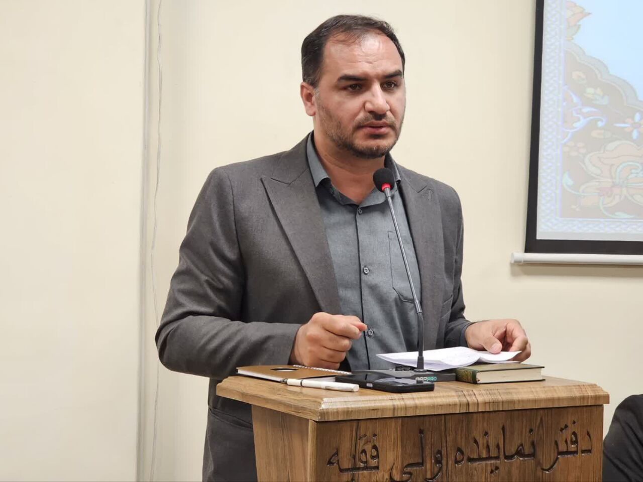 عطر کرامت در کردستان پیچید؛ رایزنی برای بزرگداشت باشکوه دهه نورانی و شهدای خدمت