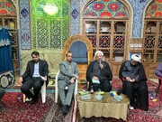 نشست صمیمی رئیس ستاد کانون‌های مساجد با مدیران منتخب کانون‌های شیراز