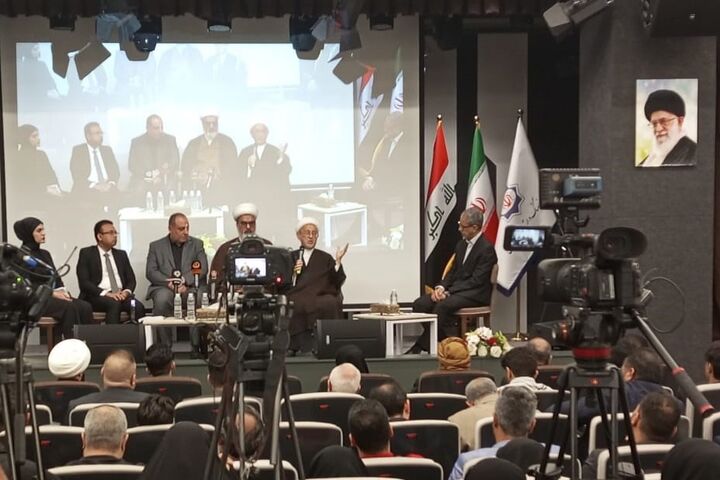 نخبگان عراقی از شهید صدر و شهیده بنت الهدی صدر گفتند