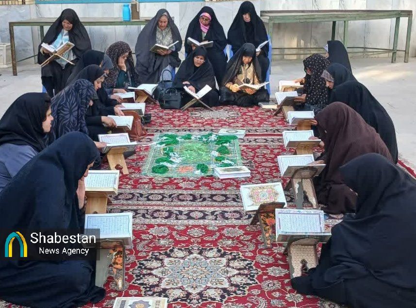 غبارروبی از چهره تابناک نهجالبلاغه با فعال کردن ظرفیت جلسات خانگی قرآن کریم