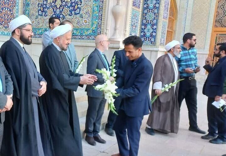 نشست مشترک ستاد بزرگداشت دهه کرامت کشور