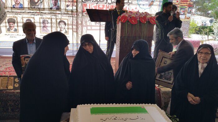 مراسم تجلیل جمعی از شهدای شاخص ورزش کشور برگزار شد