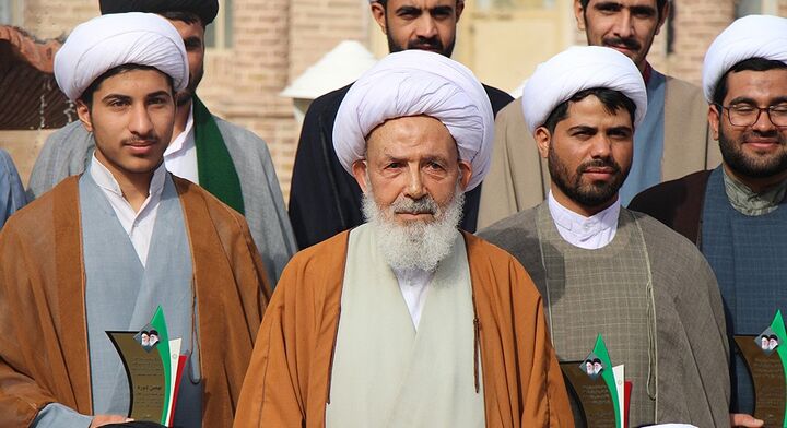 سفیران هدایت؛ حوزه‌ علمیه‌ای که ۳۰۰ مُبلّغ از آن برخاستند