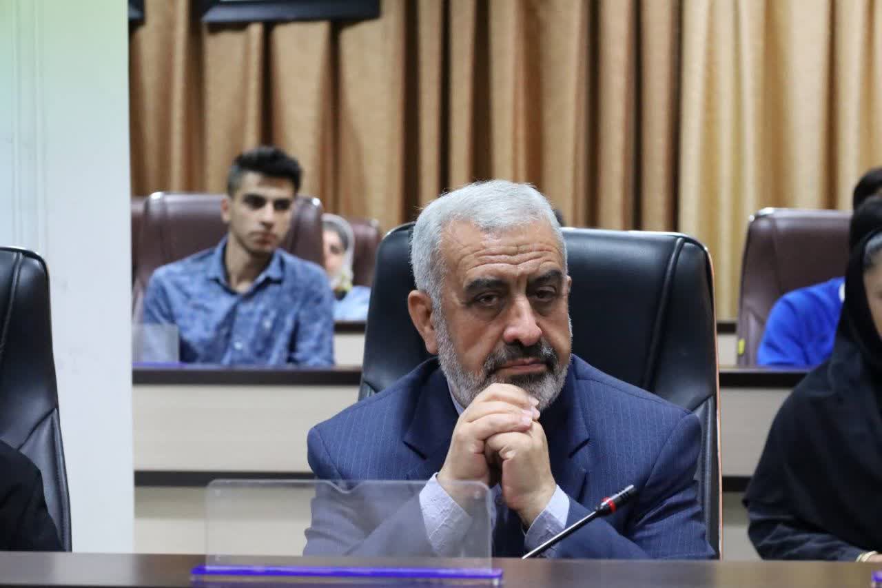 سعدی با اندیشه‌های ظریف پرحکمت و شگردهای هنری به مقام والا رسید