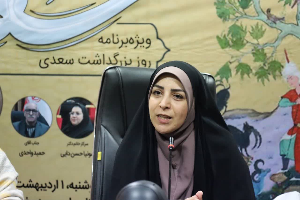 سعدی با اندیشه‌های ظریف پرحکمت و شگردهای هنری به مقام والا رسید