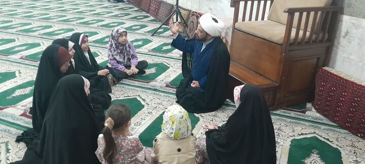 بیان آموزه‌های امام صادق‌(ع) برای بچه‌های مسجد