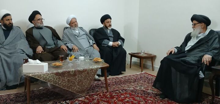 روحانیون از نهج البلاغه برای ارشاد و هدایت جامعه استفاده کنند