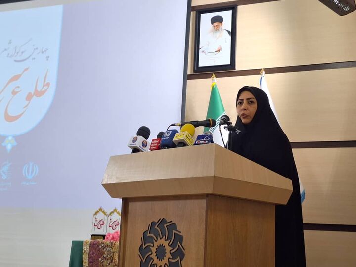 شعر آیینی و حماسی، آیینه‌دار هویت انقلابی و دینی ملت ایران