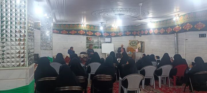 نشست تبیینی ویژه بانوان مبلغه و مسئولان جلسات مذهبی بانوان آران و بیدگل برگزار شد