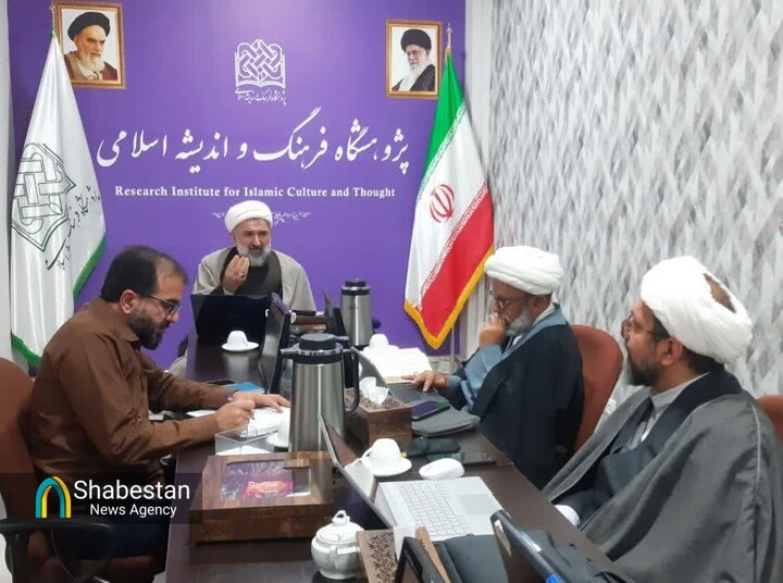 الهیات مقاومت متکی به سنت‌های الهی است/«نصر» به «صبر» نیاز دارد