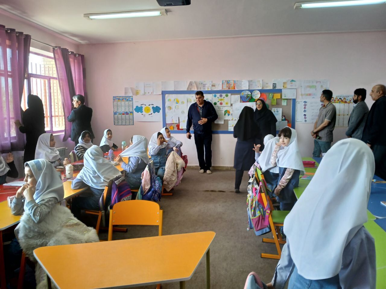 مدارس سما براساس نظام آموزشی مهارت محور اداره میشوند