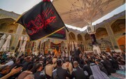 عزاداری خادمان حرم امام علی(ع) در سالروز شهادت امام صادق(ع)