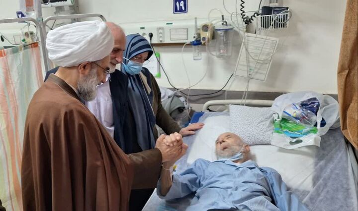 عیادت نماینده ولی فقیه گیلان از بیماران بیمارستان رازی رشت