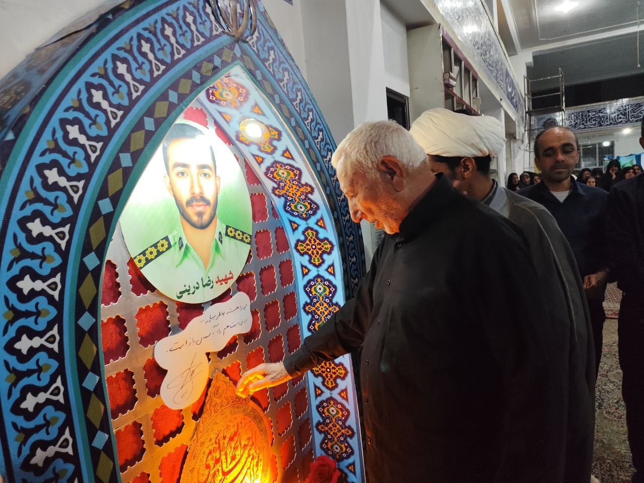 رونمایی از یادمان شهید «رضا درینی» شهید مدافع امنیت