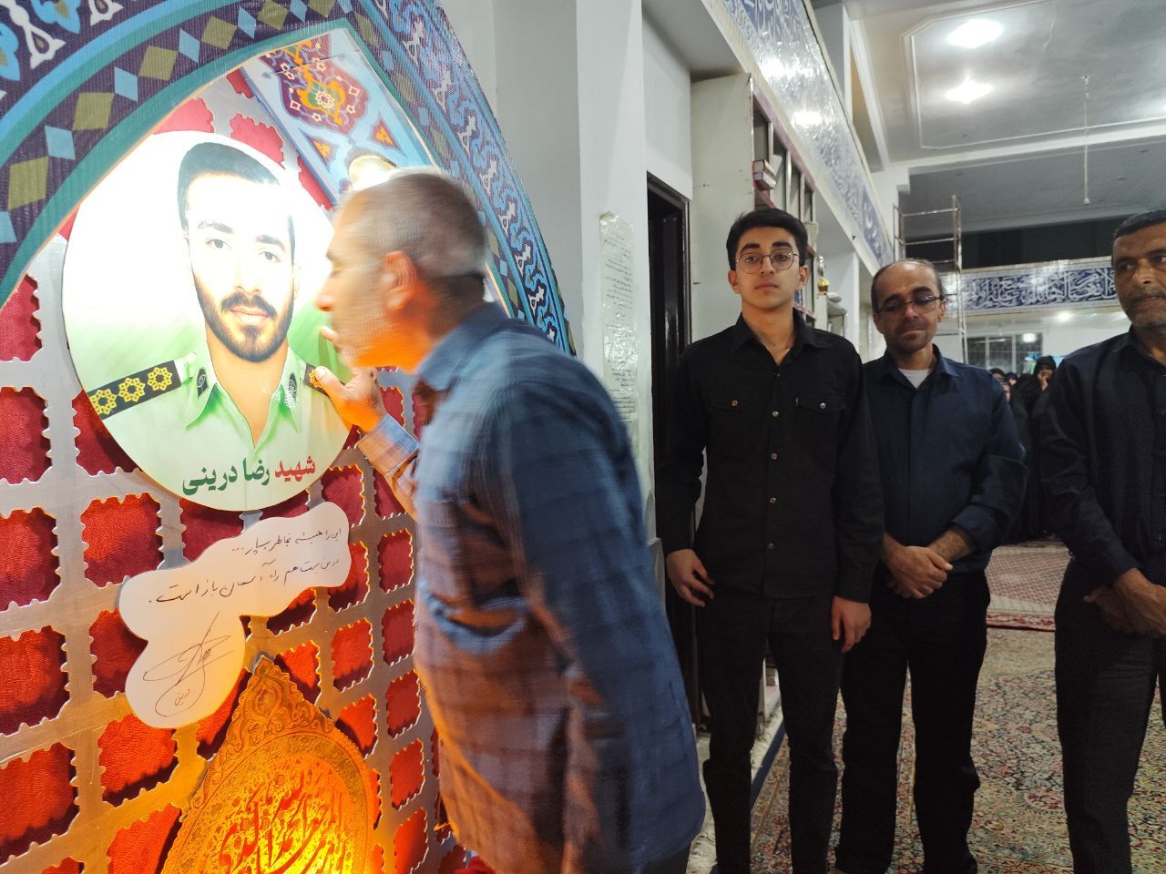 رونمایی از یادمان شهید «رضا درینی» شهید مدافع امنیت