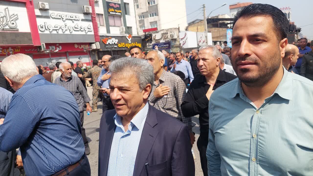 قهرمان آرام‌گرفت/ مردم برای شهیدشان سنگ تمام گذاشتند