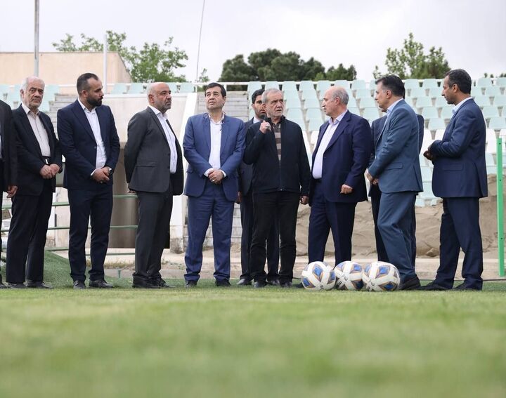 بازدید رئیس جمهور از مرکز ملی فوتبال ایران