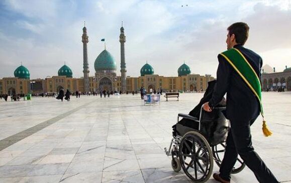 کرمان از پیشتازان خادمی مسجد مقدس جمکران با بیش از هزار و ۱۰۰ نفر خادم افتخاری