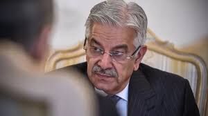 وقتی وزیر دفاع پاکستان آبروی غرب را در آنتن زنده می‌برد