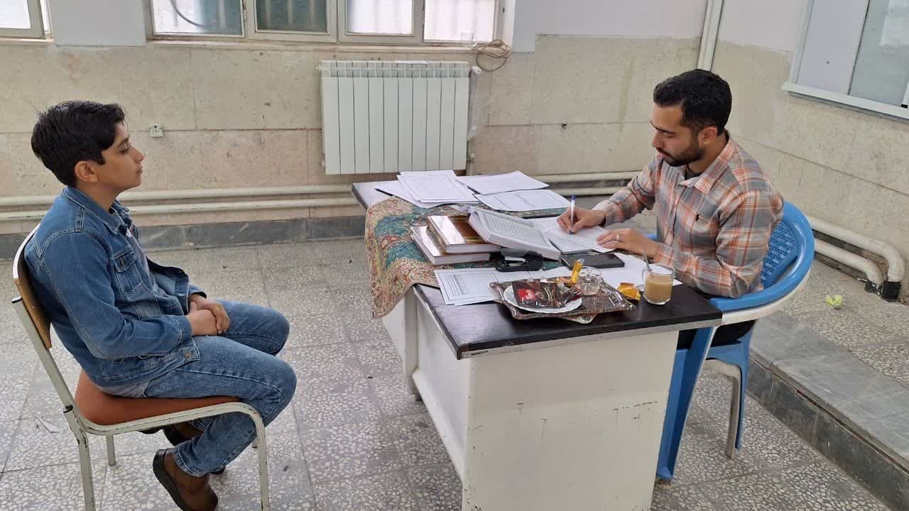 ۲۱۲ حافظ قرآن برای دریافت «مدرک عمومی حفظ» در آران و بیدگل رقابت کردند