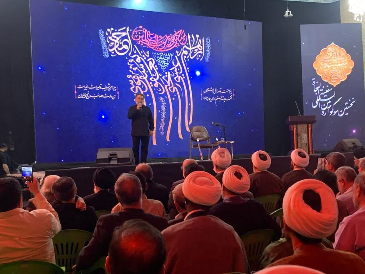 آیت‌الله میرباقری: عاشورا صحنه جدال کامل حق و باطل/منافی‌پور: نمادین بودن لباس امام حسین(ع) را برجسته کنیم