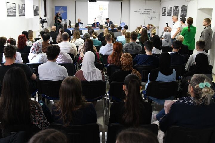 بوستان و گلستان سعدی به زبان بوسنیایی رونمایی شد