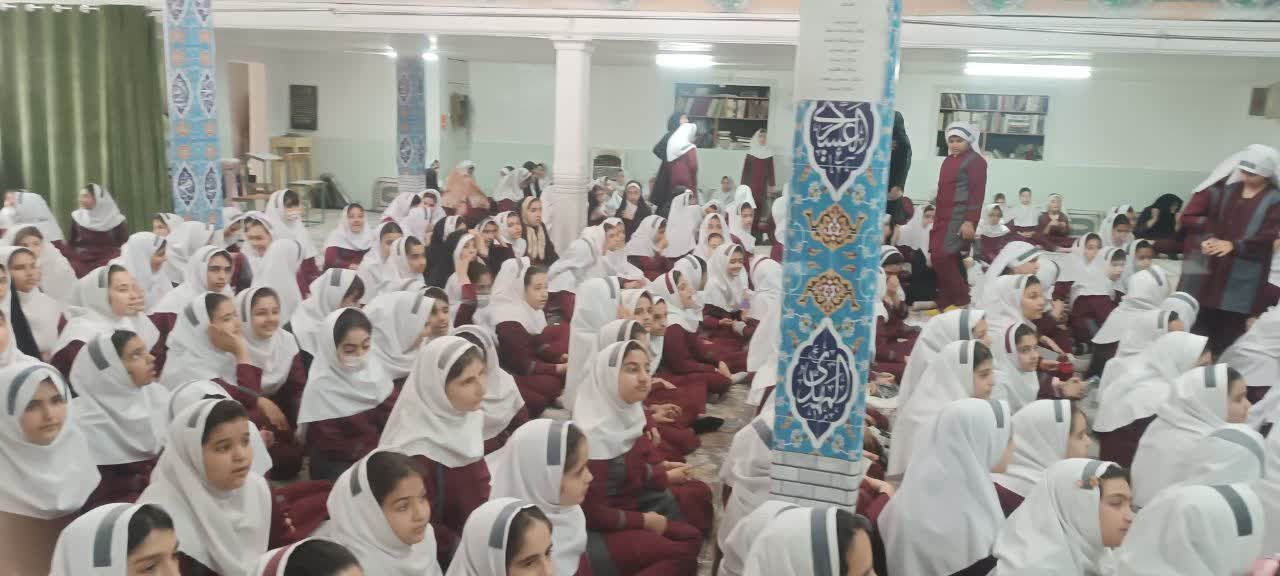 حضرت معصومه بهترین الگو برای دختران مسلمان است