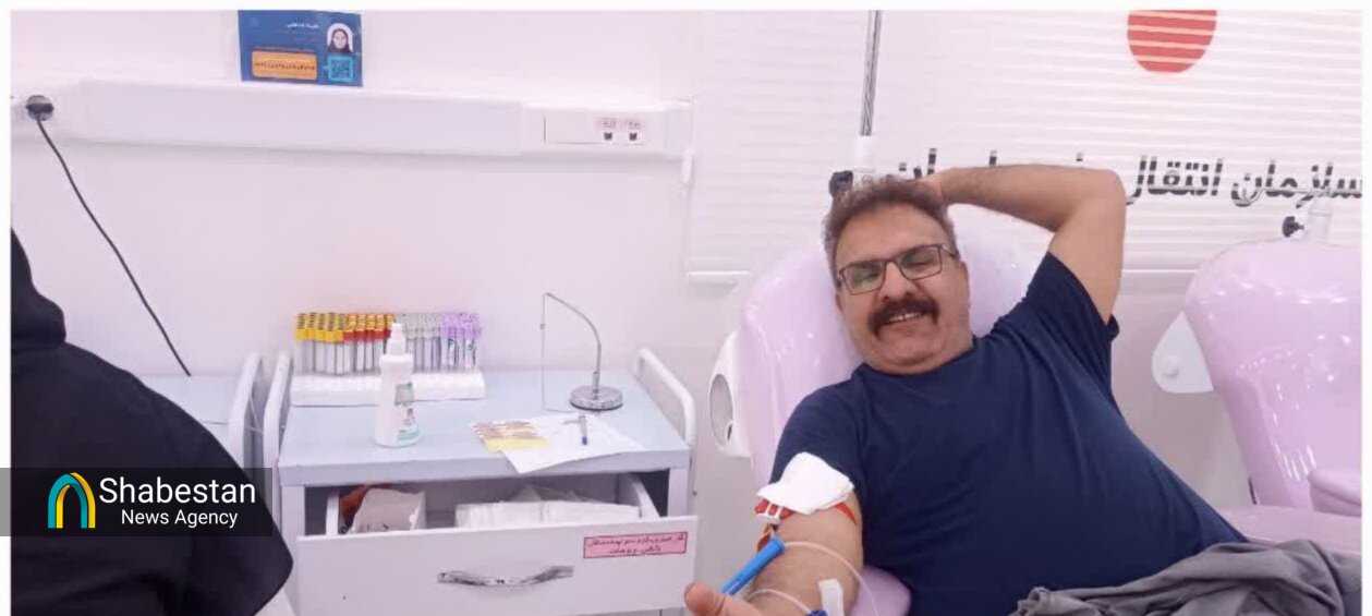 اهدای خون هنرمندان لرستانی به رگهای بندرعباس