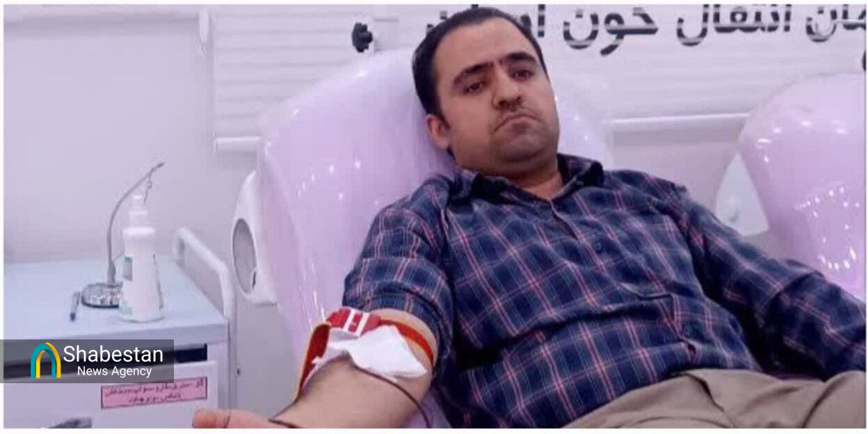 اهدای خون هنرمندان لرستانی به رگ‌های بندرعباس