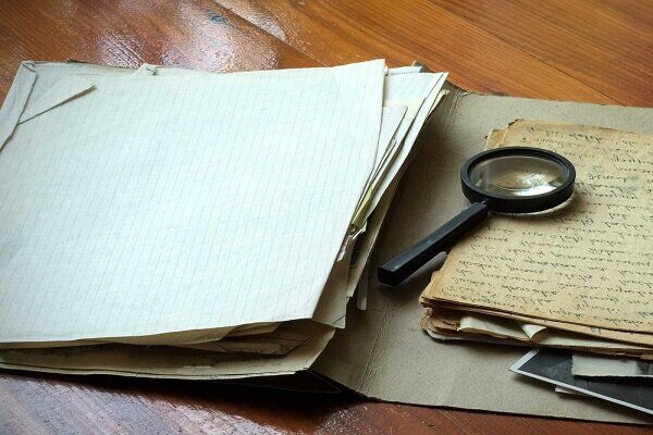 اهدای گنجینه‌ای از اسناد تاریخی خاندان نظام‌مافی به دانشگاه تهران