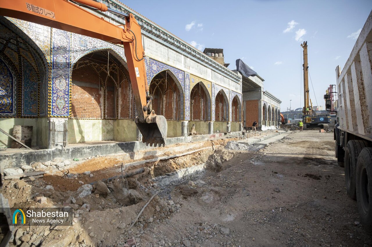 کار پروژه سرداب صحن باب القبله در آستان حضرت عباس(ع) ادامه دارد+ عکس