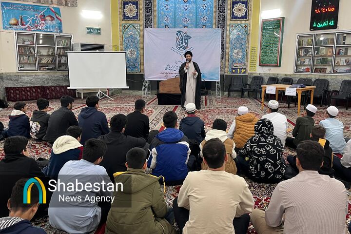 قرآن، راهنمای کمال و عدالت در زندگی روزمره