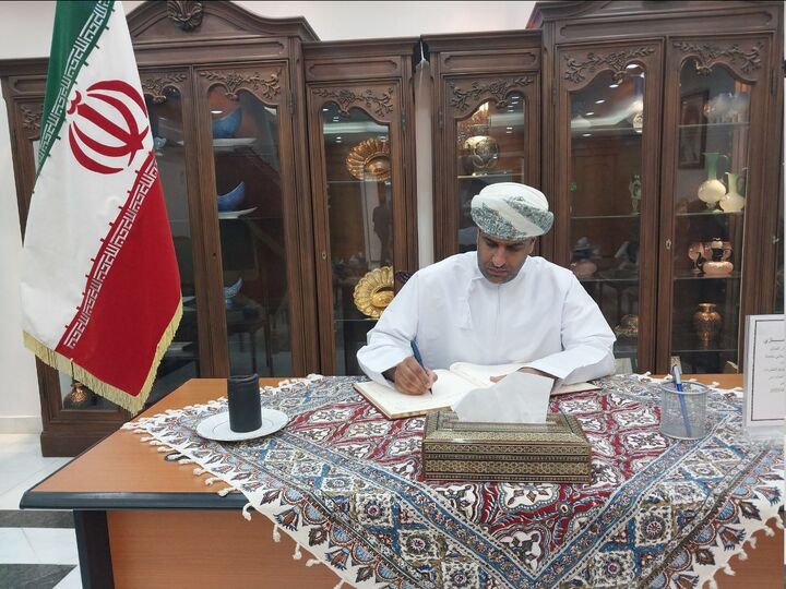 گشایش دفتر یادبود حادثه بندر شهید رجایی در کویت