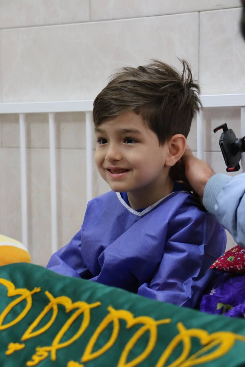 عیادت کاروان زیر سایه خورشید از کودکان بیمارستان شفیع زاده بابل