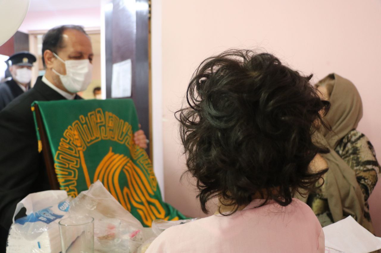 این همه توسل از نگاه مهربان آقا جانمان دور نمی‌ماند