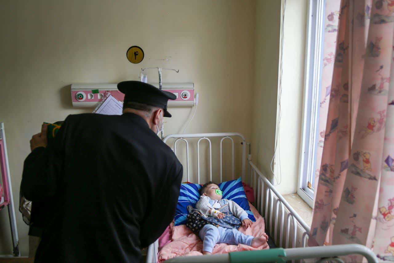 این همه توسل از نگاه مهربان آقا جانمان دور نمی‌ماند