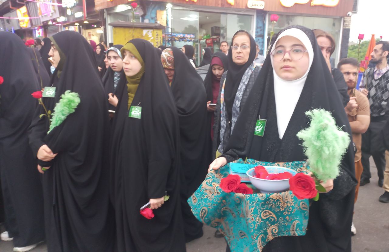 ذوق زیارت در چشمانی که برق میزد